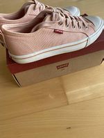 VD baskets Levis taille 39