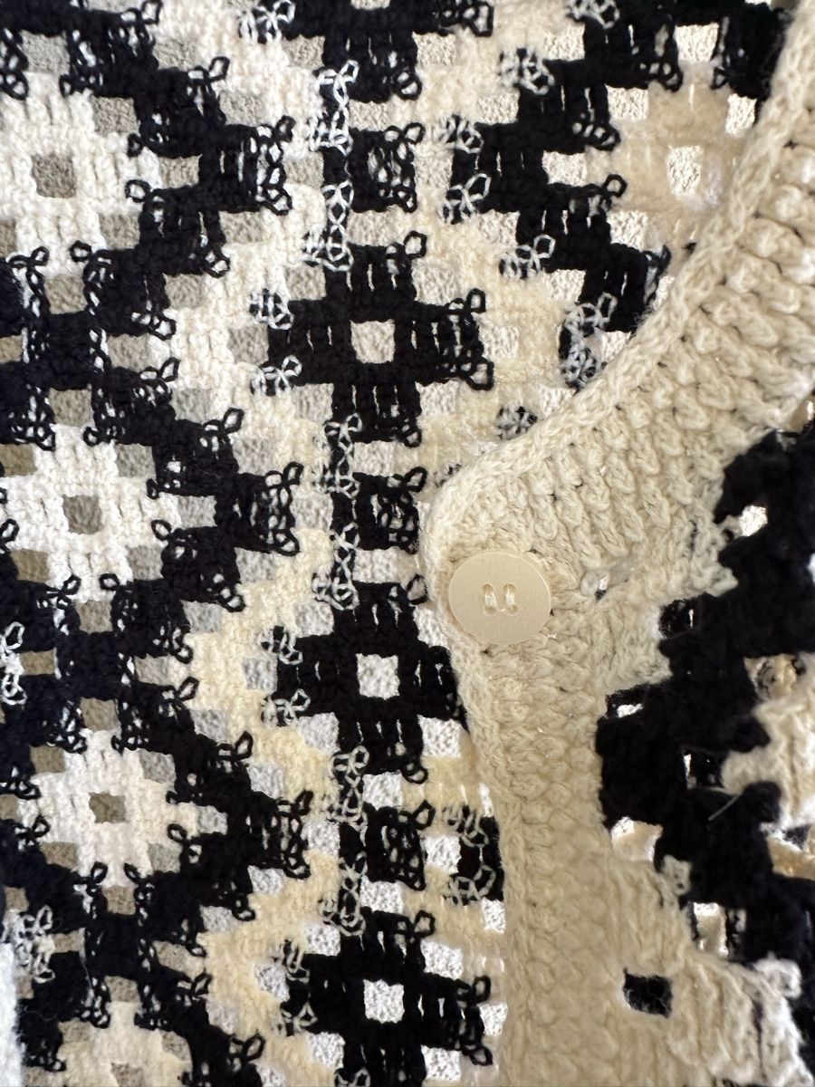 Primark Gilets & Westen: Crochet vest – Gebraucht aus Lugano von GGcloset 3