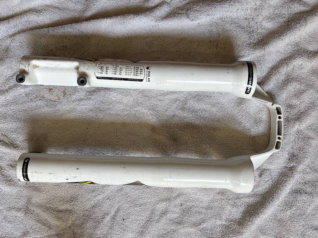 Pezzi di ricambio: ROCK SHOX SID WORLD CUP UNTERROHR 26" – Usato da Solothurn venduto da Kuesel1 2