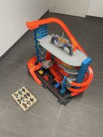 Garage hot wheels 