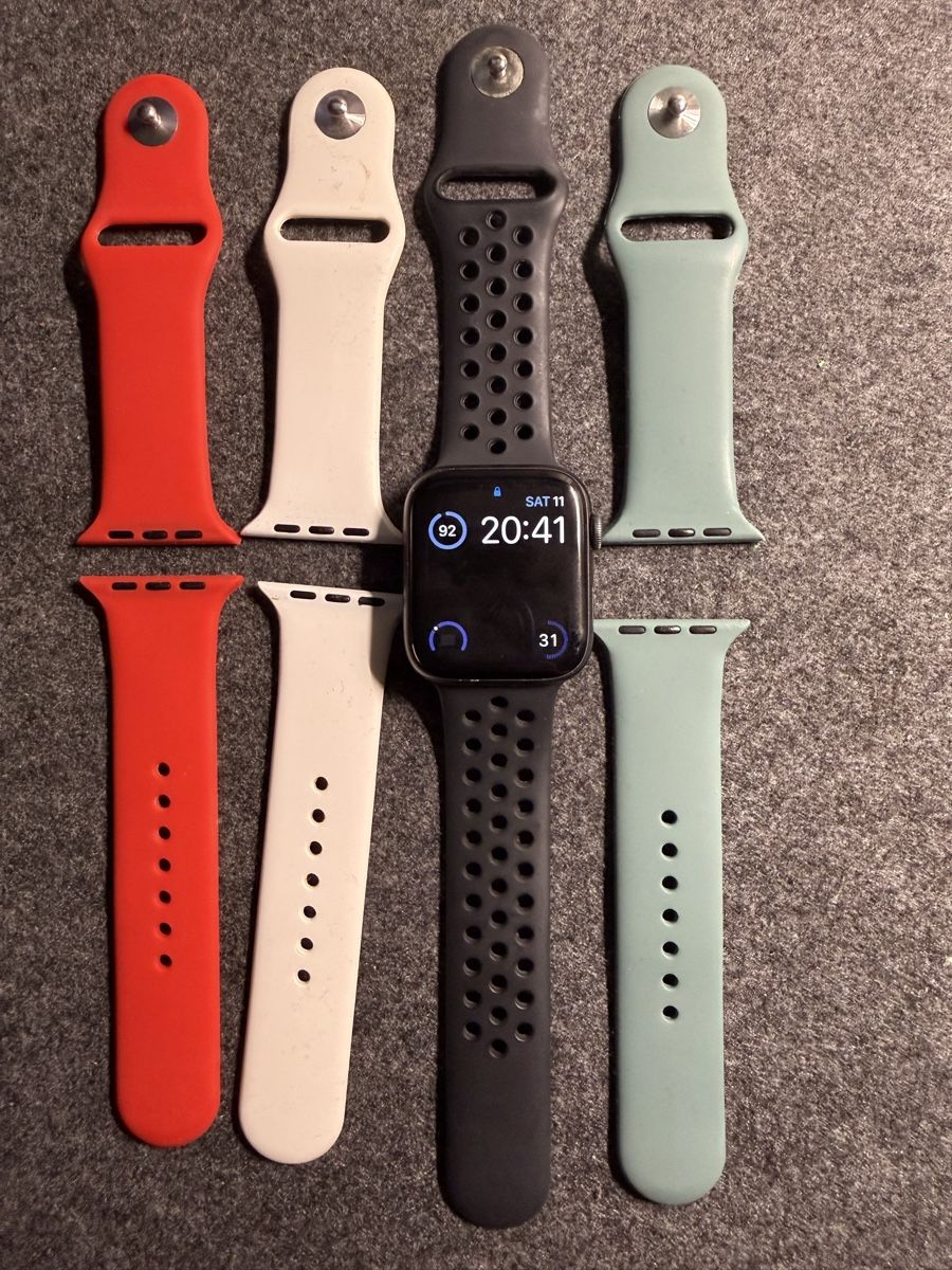 Apple Smartwatch: Apple Watch Nike 44mm – Usato da Uster venduto da ercegod 1