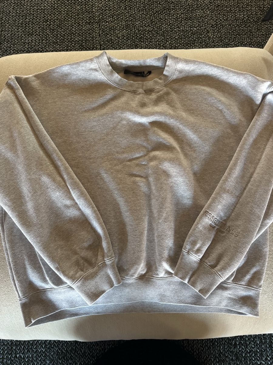 Fear of God Pulls & Sweat-shirts: Sweatshirt ESSENTIALS grey Grösse L  – D'occasion à Bern par na.laa 1