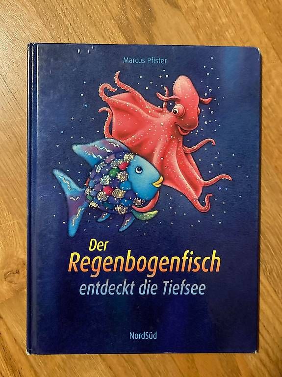 Libri: Der Regenbogenfisch entdeckt die Tiefsee – Usato da Sursee venduto da LadyMonaco