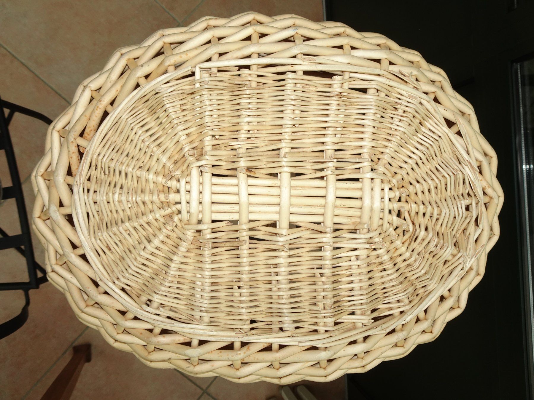 Autres articles pour la maison: Panier en osier – D'occasion à Confignon par Talenchant73 1