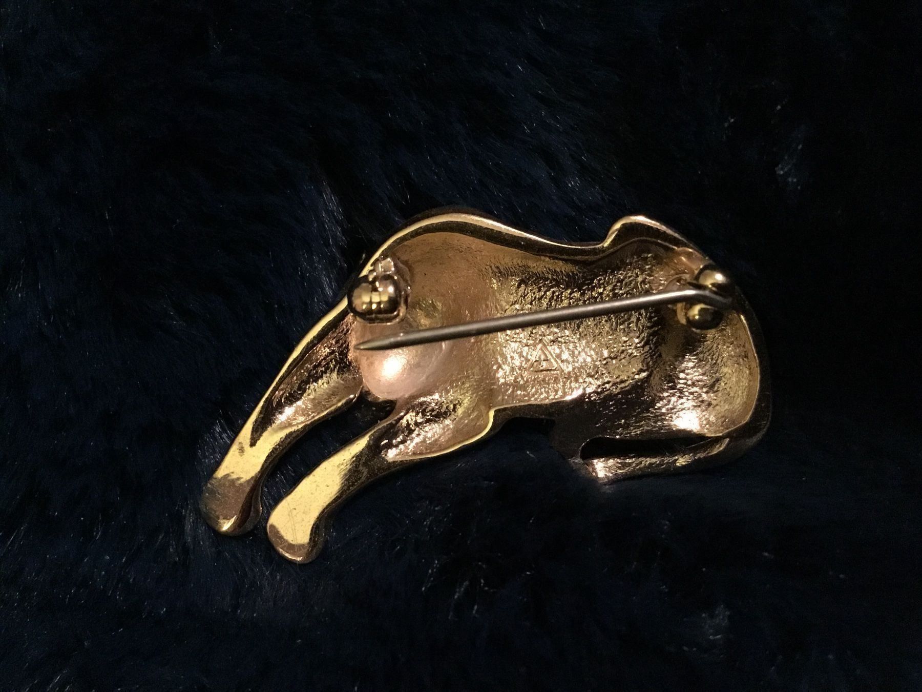 Spille & Fermagli: Broche « panthère » – Nuovo e nell'imballaggio originale da Le Landeron venduto da nic_8hd5 3