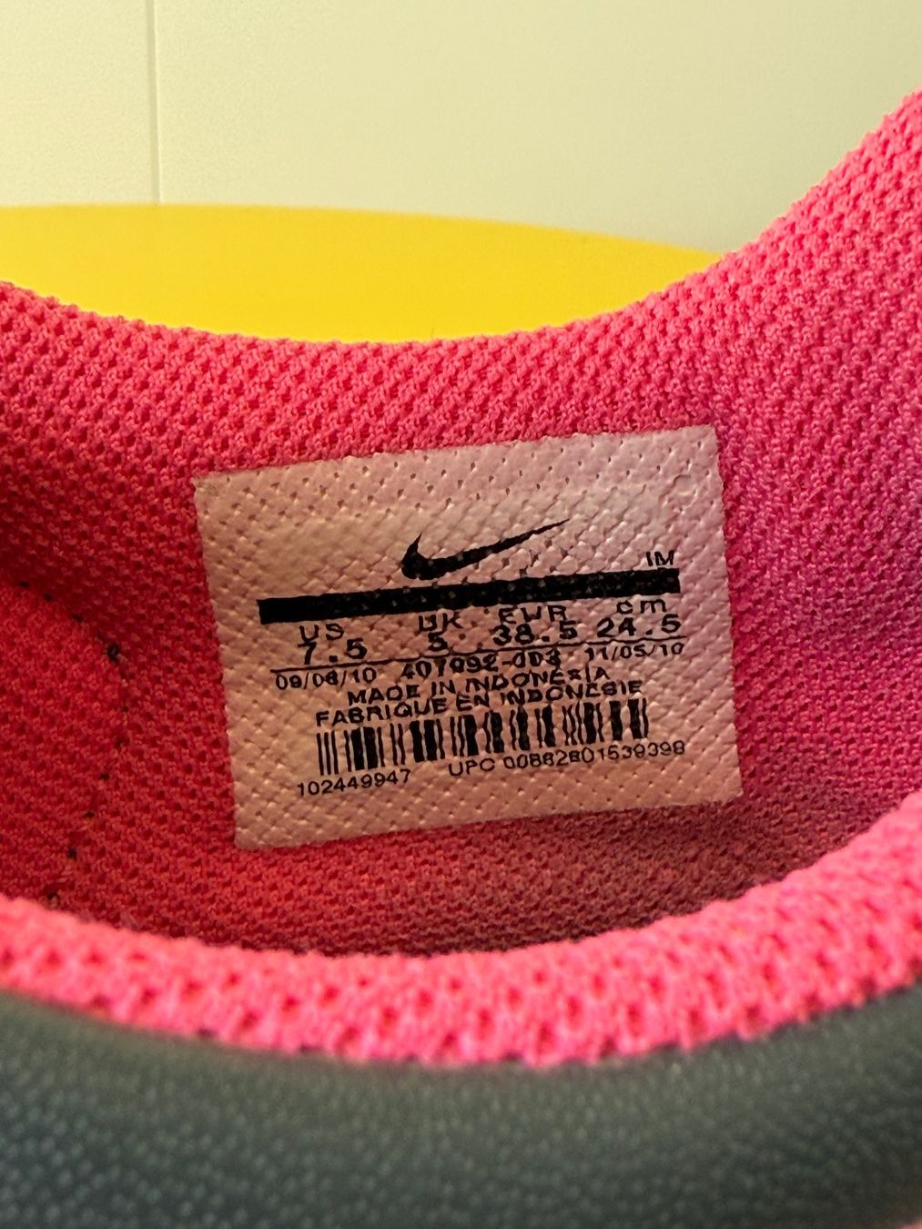 Nike Scarpe da donna: Nike Sneakers für Damen – Usato da Schaffhausen venduto da ModestyB 3