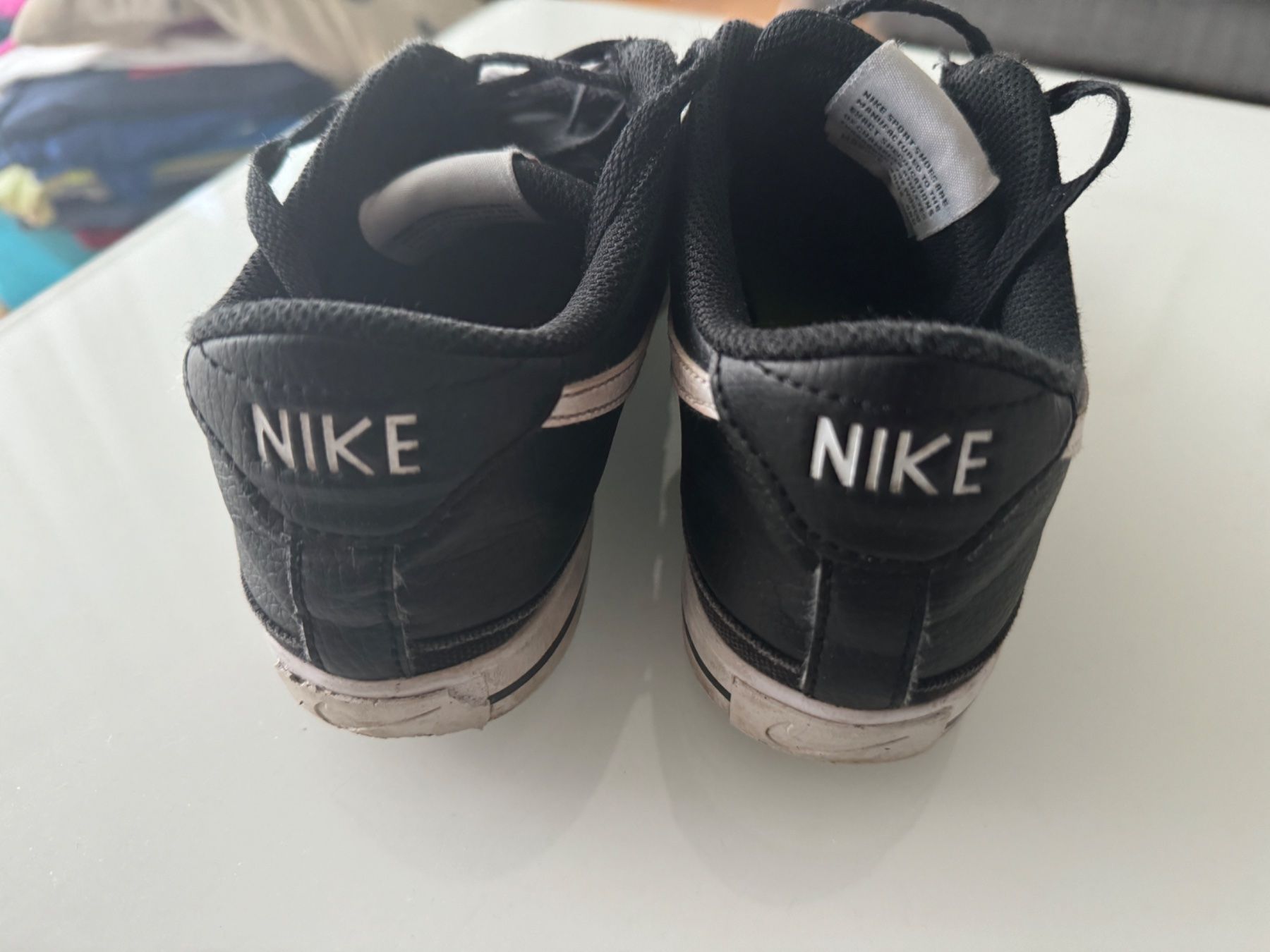 Nike Scarpe per ragazzi: Nike Schuhe Grösse 39 – Usato da Sursee venduto da k12g223 2