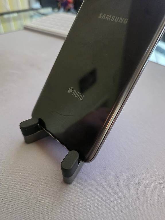 Samsung Telefoni cellulari / Smartphones: Samsung Galaxy S10 128GB Schwarz – Difettoso da Illnau venduto da Spartan226 2