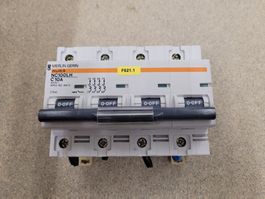 Merlin Gerin NC100LH Leitungsschutzschalter C10A - Defekt