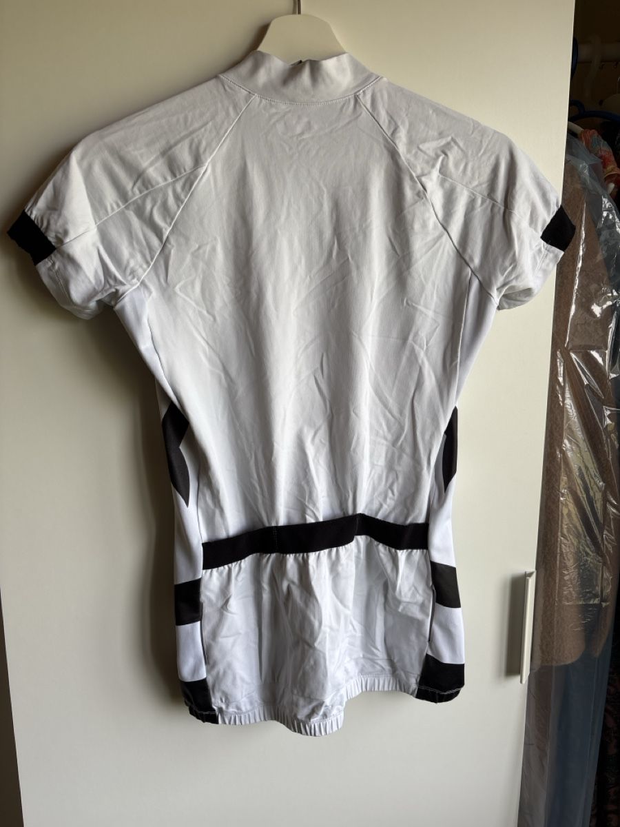Crosswave Canottiere & Pantaloni: Damen Crosswave Velotrikot 38 – Usato da Mönchaltorf venduto da kristy_b 1