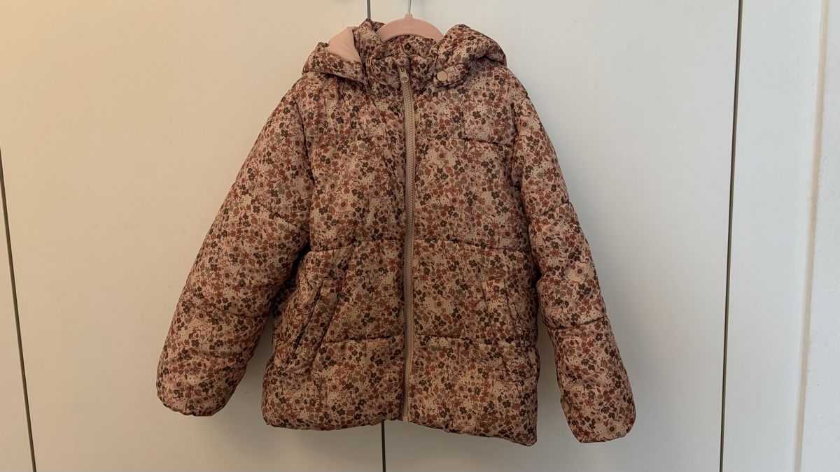 H&M Vestes & Manteaux: H&M Winterjacke – D'occasion à Hölstein par mar_2kmx