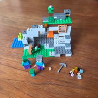Lego Minecraft Die Zombiehöhle (The Zombie Cave) 21141