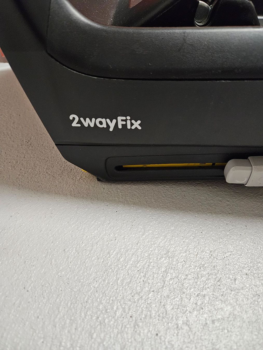 Maxi-Cosi Seggiolini per auto: 1 Isofix Station – Usato da Rifferswil venduto da NBrau 2