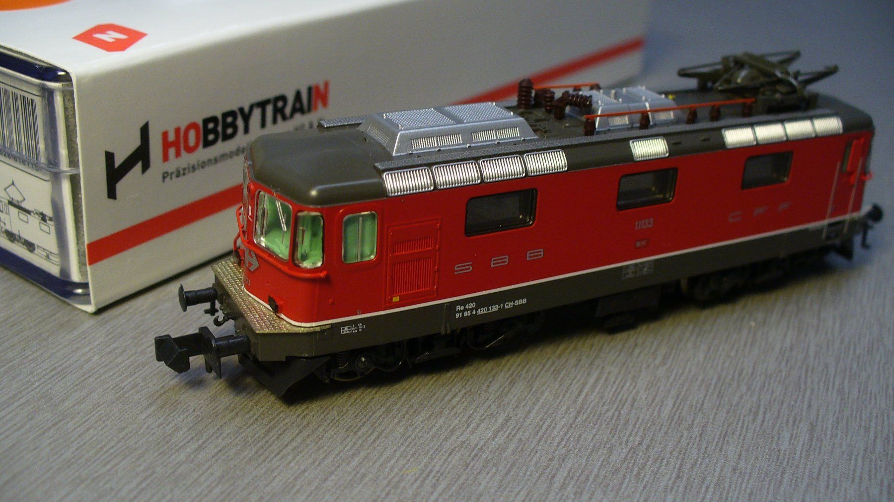 Hobbytrain Modellini di ferrovie: Hobbytrain H3026 SBB Re 4/4II – Difettoso da Montagnola venduto da Lemans1