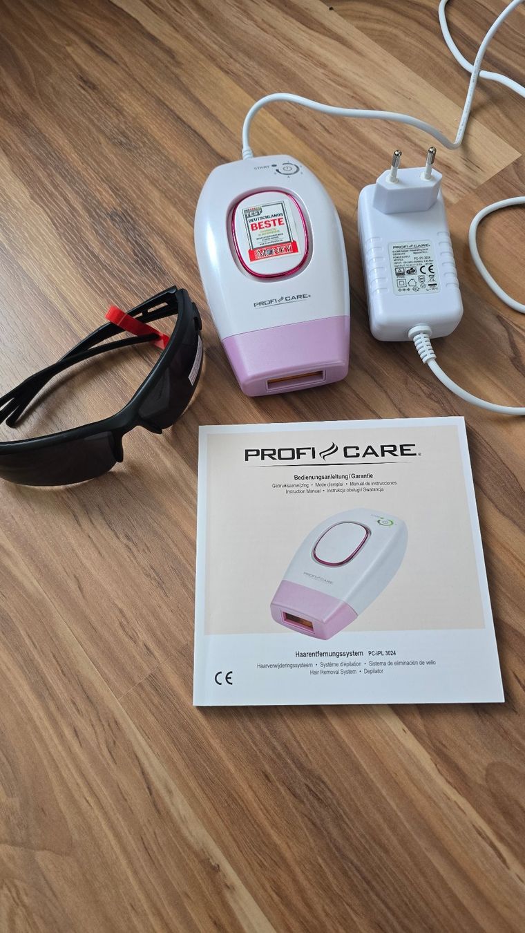 Altro per la cura del corpo: Profi Care IPL Haarentfernungslaser PC-IPL 3024 – Nuovo (secondo la descrizione) da Bösingen venduto da Soene91