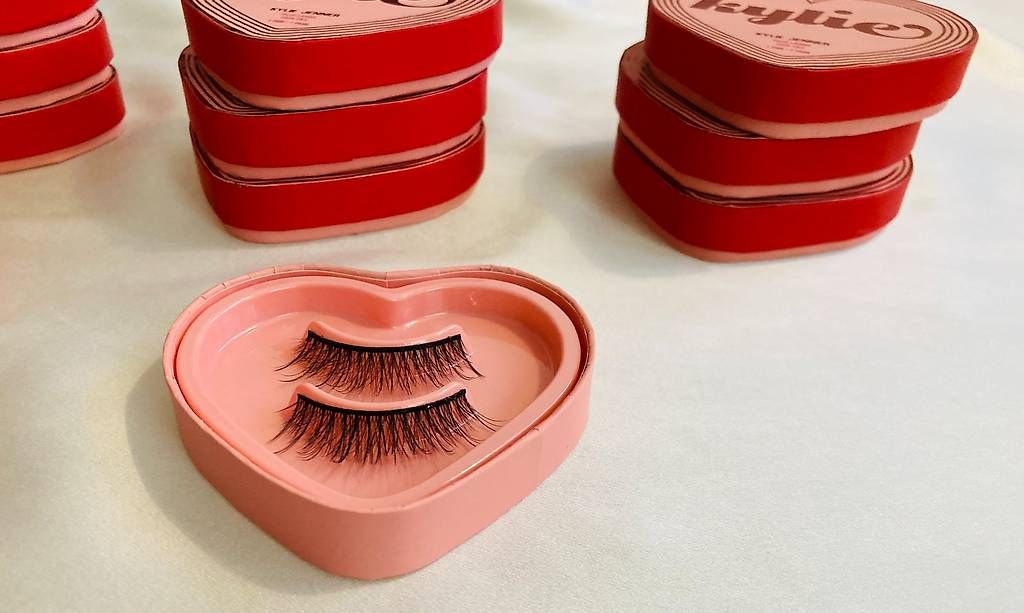 Make-up: False lashes-Faux-cils Kylie Jenner – Usato da Bern venduto da ang_b95f 2