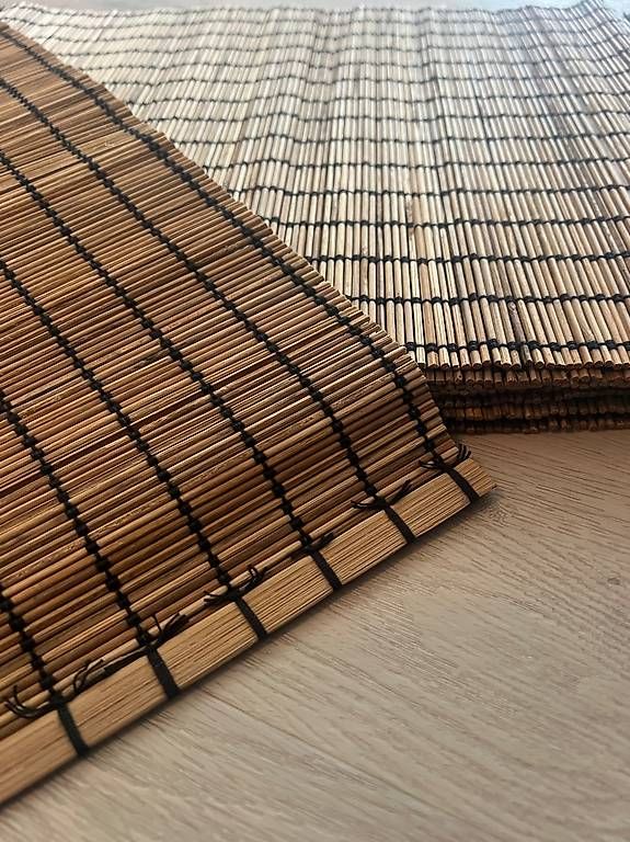 Set di tavolo e panche: Tischsets Holz 10er Set – Usato da Zürich venduto da nat_9xtd 2