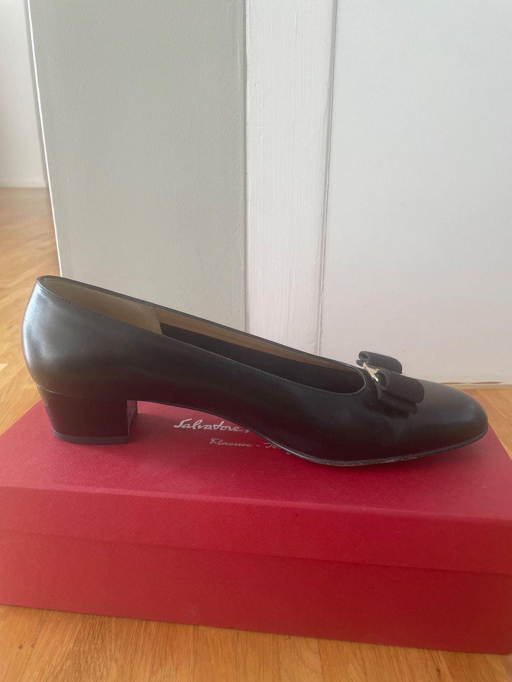 Salvatore Ferragamo Scarpe da donna: Salvatore Ferragamo Schuhe, Grösse 41.5 – Usato da Zürich venduto da mar_y97k 2