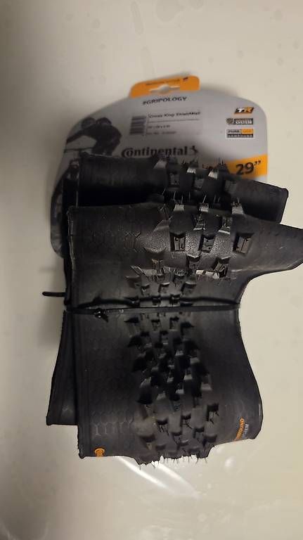 Pezzi di ricambio: PNEUS VELOS VTT 29" neuf – Nuovo e nell'imballaggio originale da Gilly venduto da Florfil 1