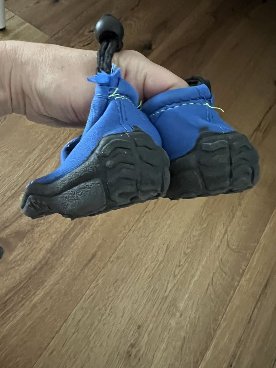 Scarpe per ragazzi: Beck Wasserschuhe Gr 29 Neu – Nuovo (secondo la descrizione) da Weiach venduto da ira_7wzj 1