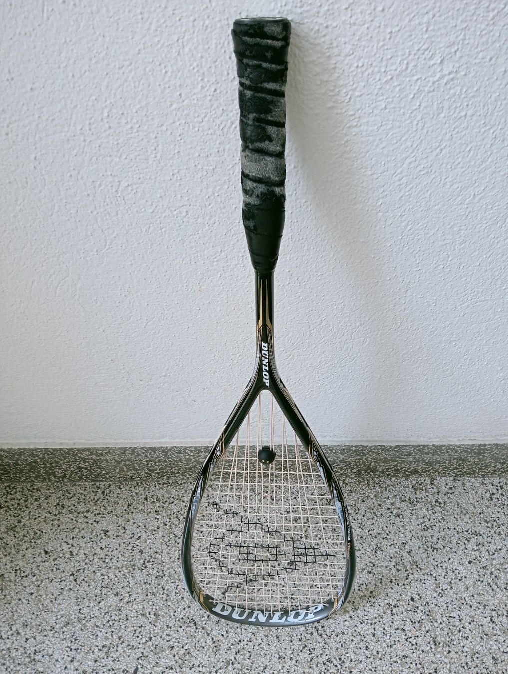 Dunlop Schläger: Dunlop Blackstorm Titanium Squashschläger – Gebraucht aus Allschwil von Evgeniia78 4