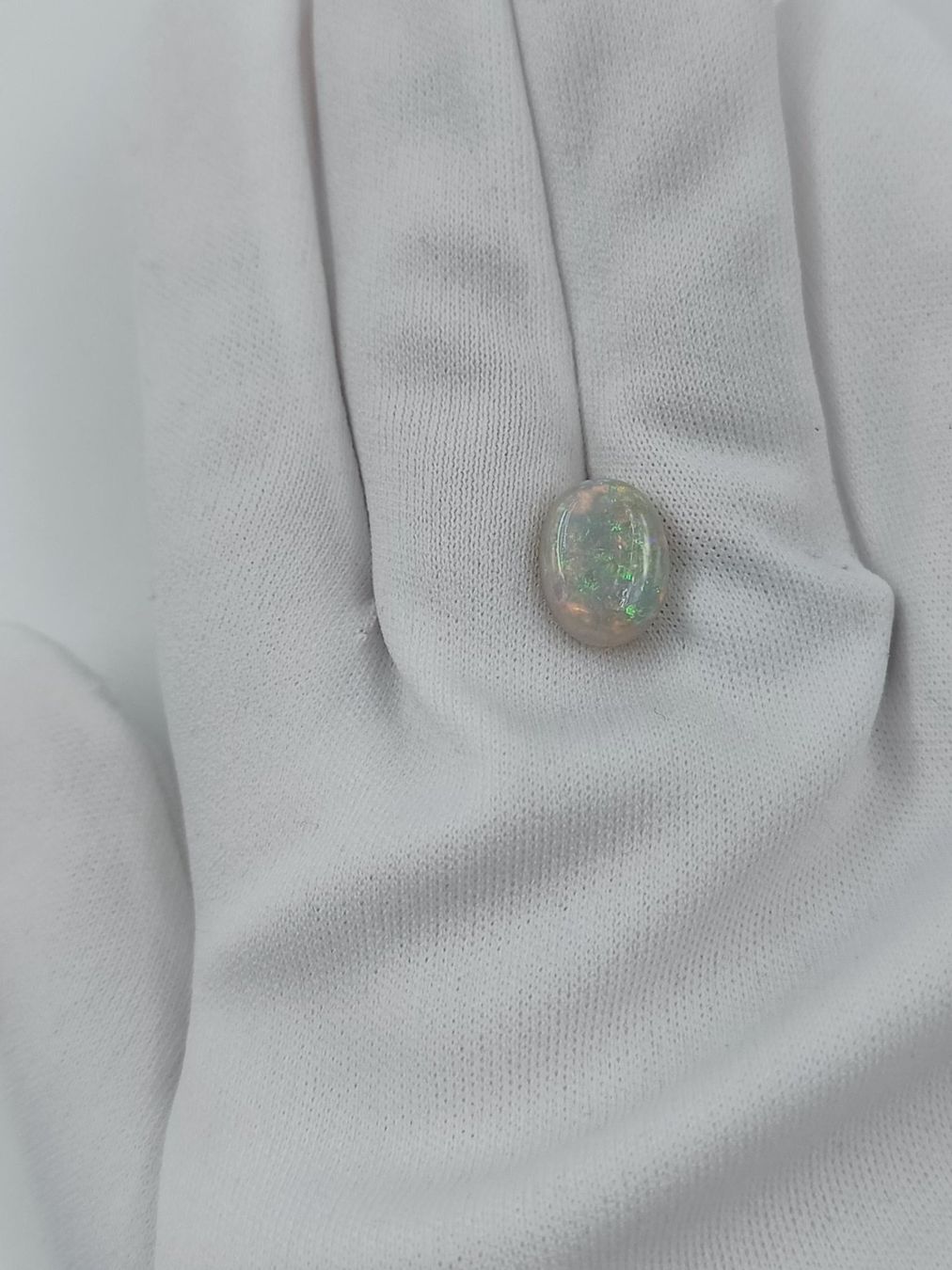 Pietre preziose: 1 WEISSER OPAL CABOCHON 7.34 CT. – Usato da Luzern venduto da EdiGem 9