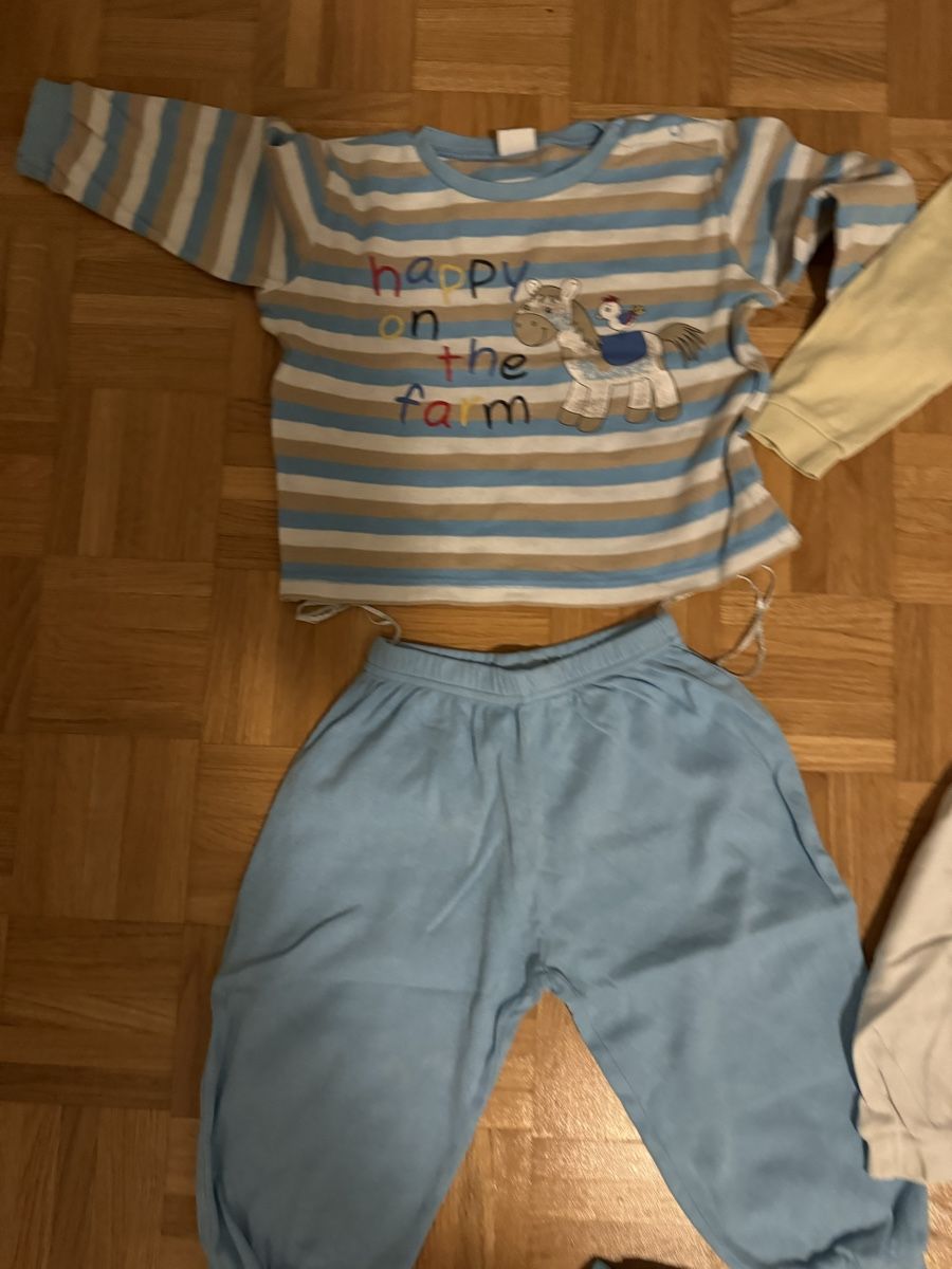 Pigiama & Simili: Kinder Pyjama Grösse 86 – Usato da Zürich venduto da zd_1965 1