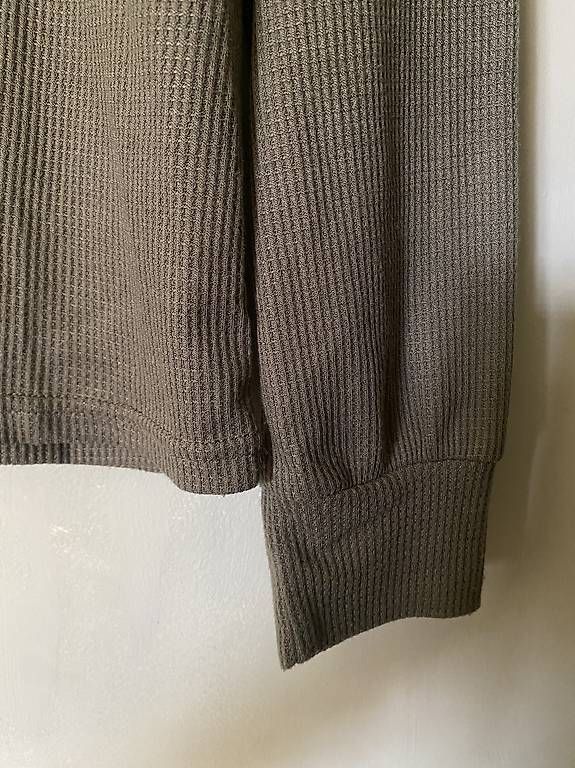 Pullover & Sweatshirts: Pull vert foncé  – Gebraucht aus Lausanne von tol_8f65 1