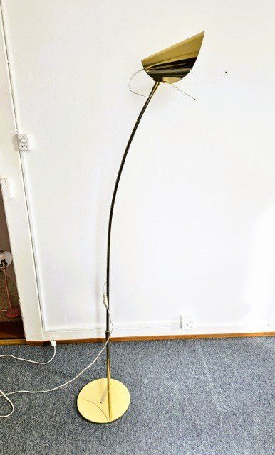 Ikea Lampade: Vintage IKEA Messing Stehlampe 1980s – Usato da Zürich venduto da ruro51 1