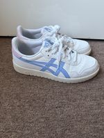 Asics Schuhe