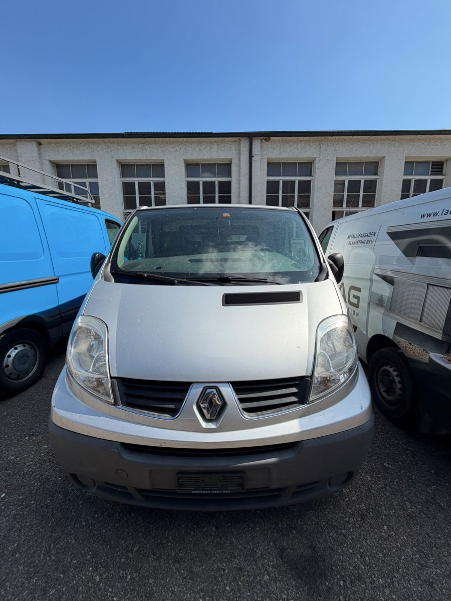 Renault Veicoli commerciali: Renault Trafic  2010 1.9l Diesel – Usato da Bussnang venduto da asa_nh26 6