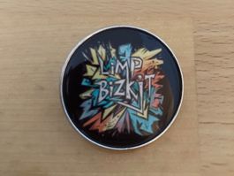 Limp Bizkit - Pin Anstecker Punk Metal Rock Band