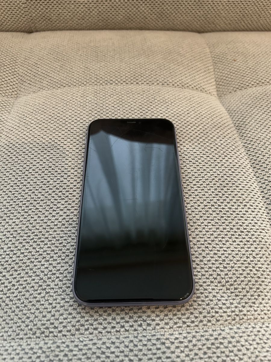 Apple Portables: iPhone 11 – D'occasion à Luzern par bun_sx6n