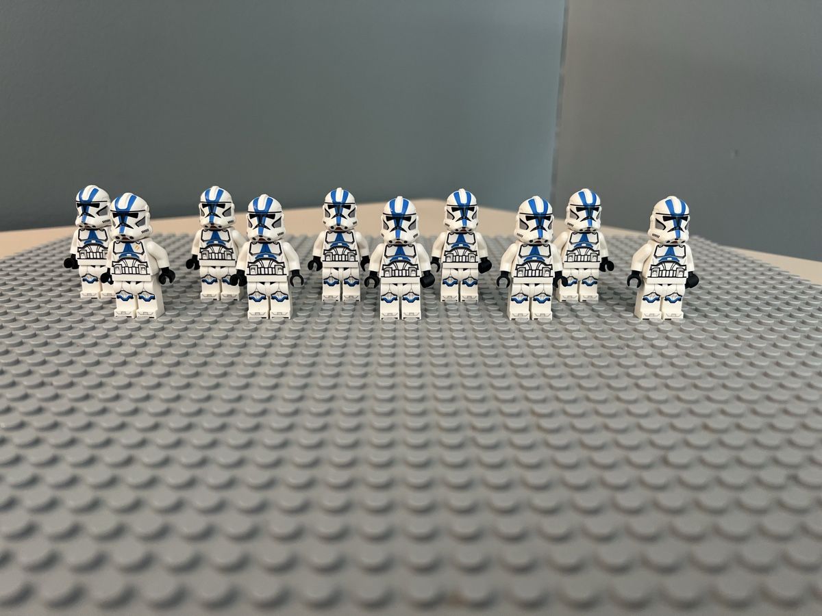Star Wars Statuette: LEGO Star Wars 501st Clone Trooper Armee + Captain Rex – Usato da Zürich venduto da Quentin999 7
