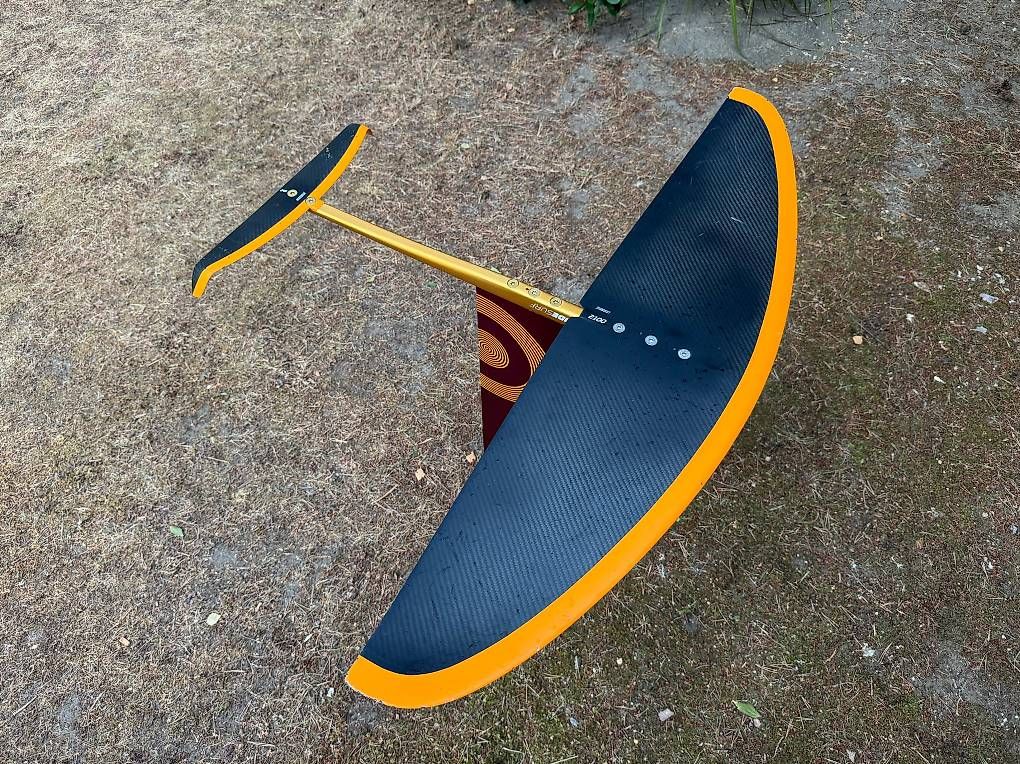 Tavole da surf e di nuoto: NeilPryde Glide Surf Foil HP 21 komplett Set – Usato da Villars-sur-Glâne venduto da Lluetolf 1