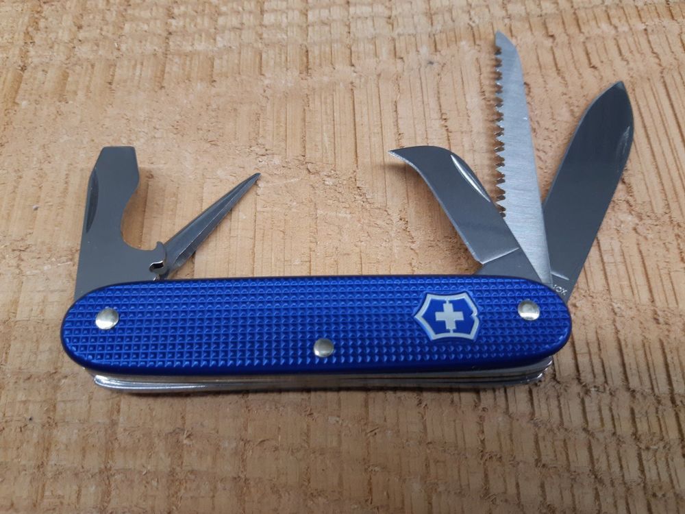 Victorinox Harvester Bugnard blau Alox | Kaufen auf Ricardo