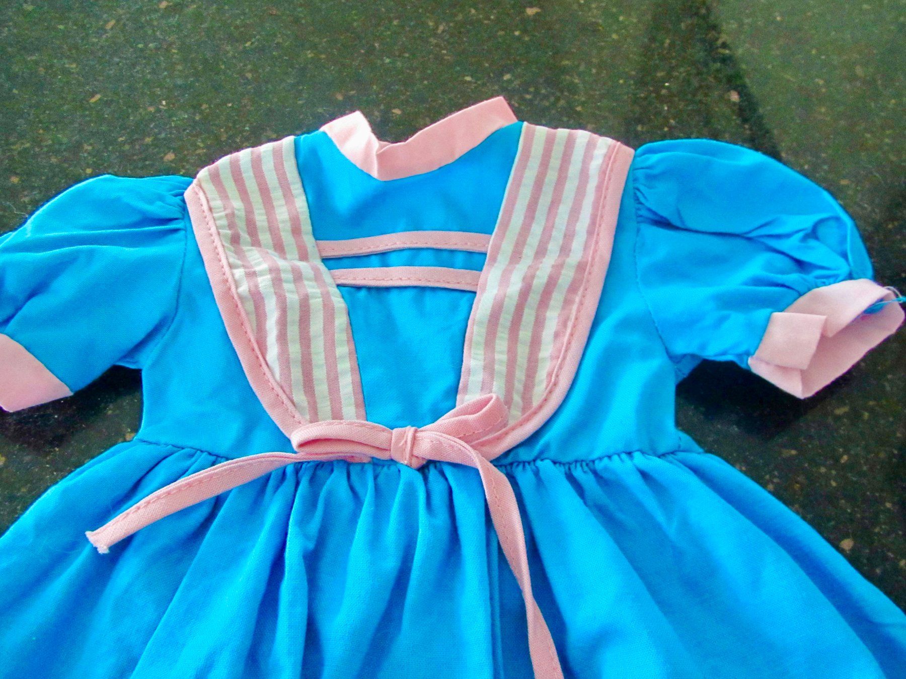 Bambole: ROBE DE POUPEE – Usato da Murten venduto da Selliot 1