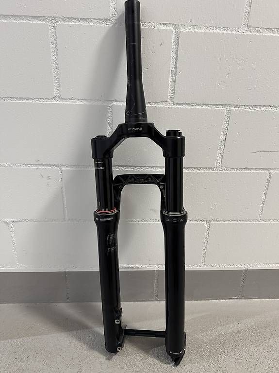 Rockshox Pezzi di ricambio: Rockshox Domain Gabel – Usato da Bettwiesen venduto da timmy.turner 1