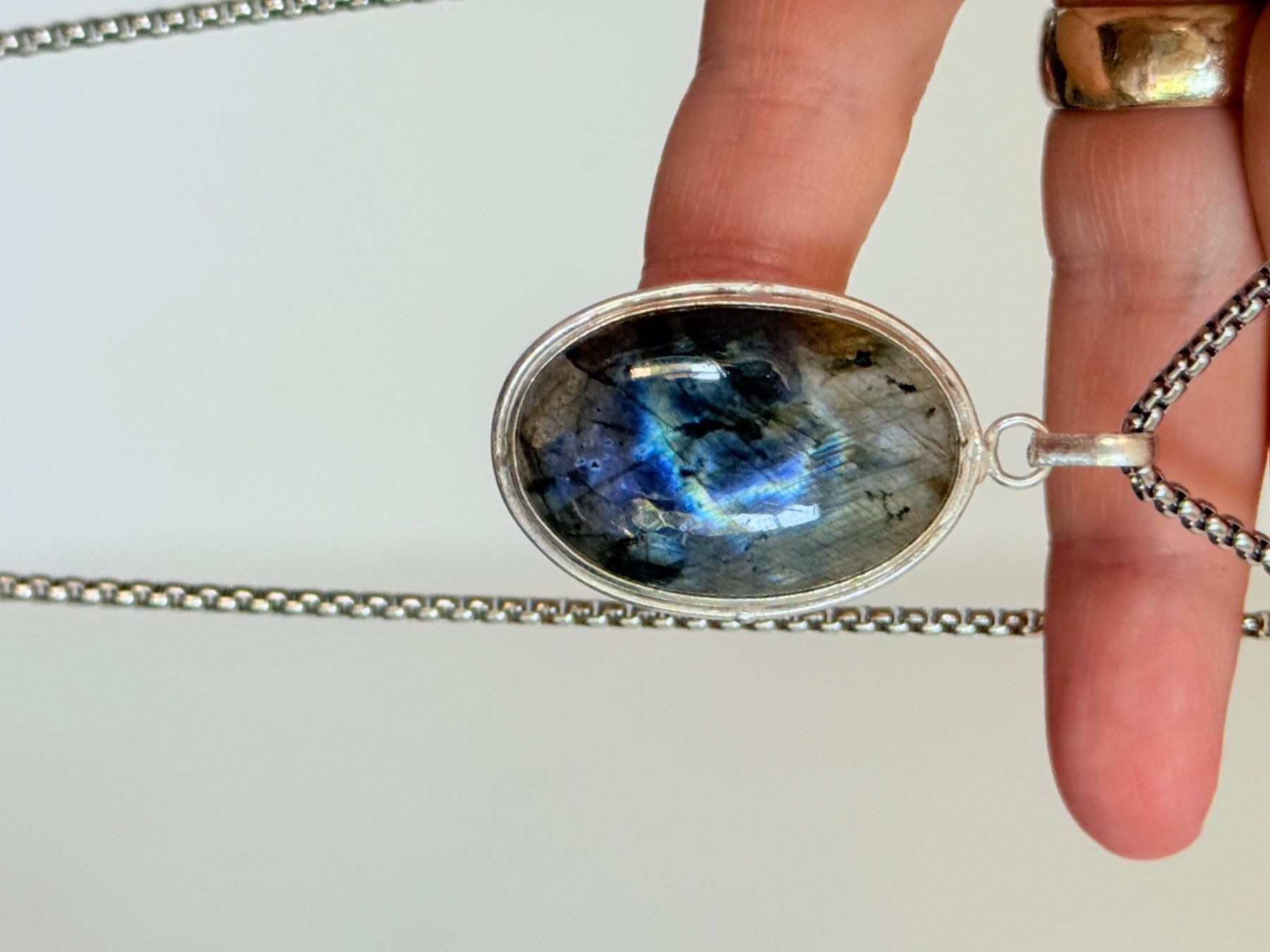 Catenine: Collier labradorite, élégant et tendance ✨ – Nuovo e nell'imballaggio originale da Genève venduto da AWWA 4