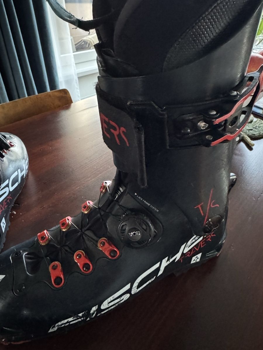 Fischer Scarpe da uomo: Fischer Travers T/S 28.5 Skischuhe – Usato da Buonas venduto da Mikesteal 6