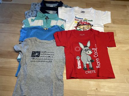 7 T-Shirts, 86