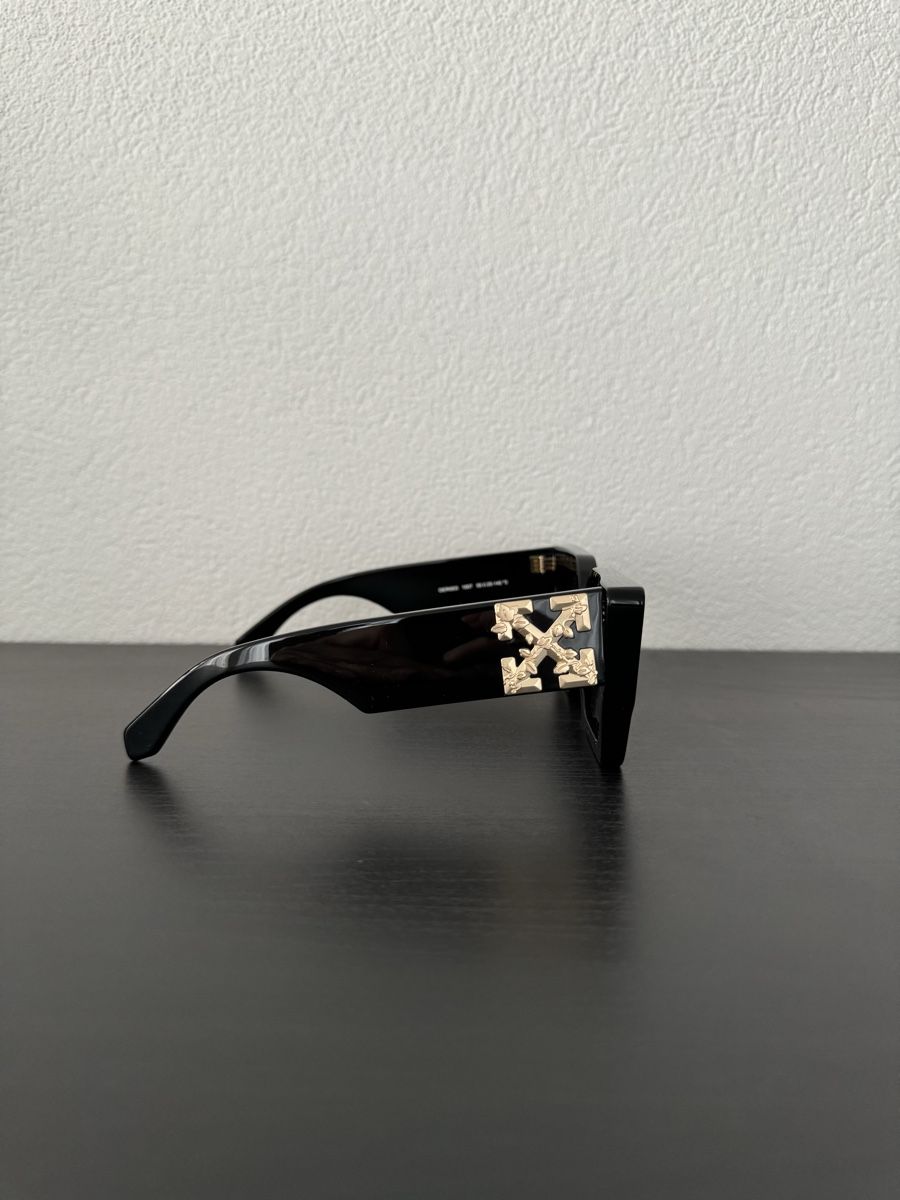Off-White Occhiali & Lenti: Sunglasses Off-White™ – Nuovo (secondo la descrizione) da Dübendorf venduto da fra_h2bp 1