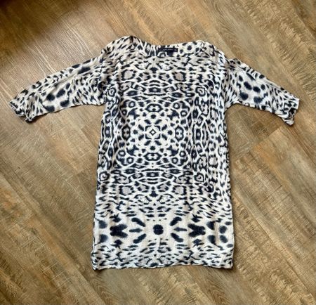 Zara Damen Kleid seidenartig Gr. S / 36