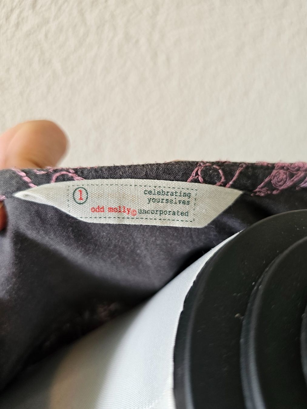 Odd Molly Camicette: Odd Molly Bluse Bio-Baumwolle Print Grau/Rosa Gr. S – Usato da Emmen venduto da Tumanovr 5
