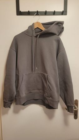 Zara Hoodie in sehr gutem Zustand
