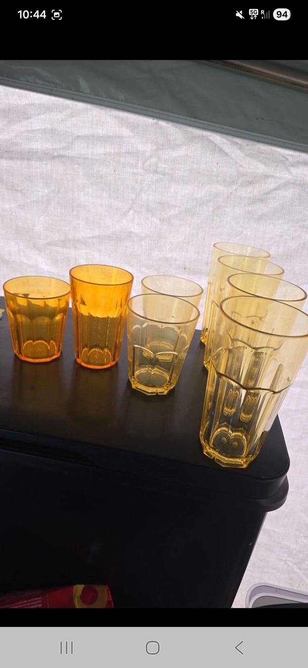 Tasses: Trinkbecher – D'occasion à Bettenhausen par Engel1991