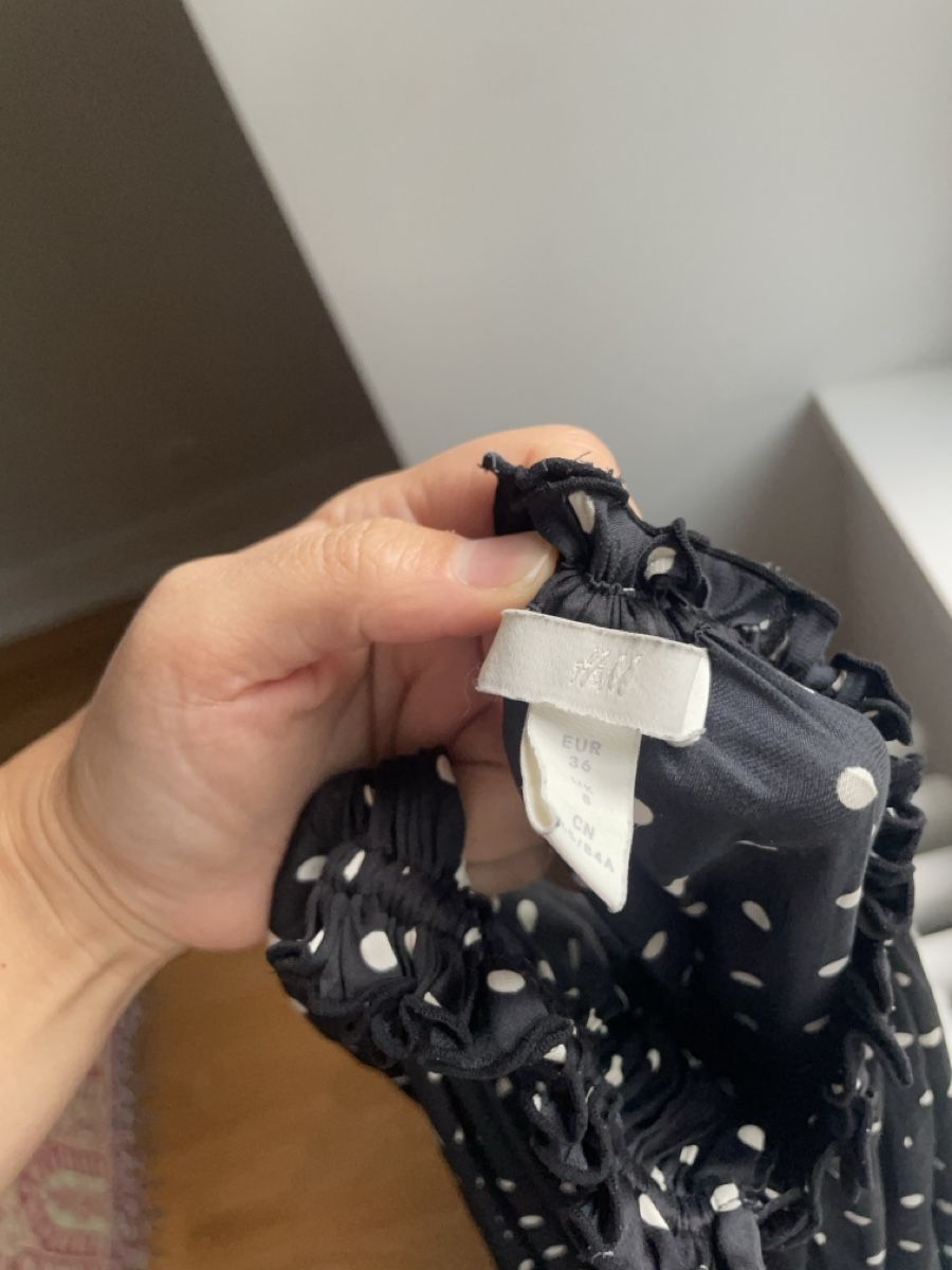 H&M Chemisiers: Blouse à petits pois  – D'occasion à Vevey par ali_qc7f 3