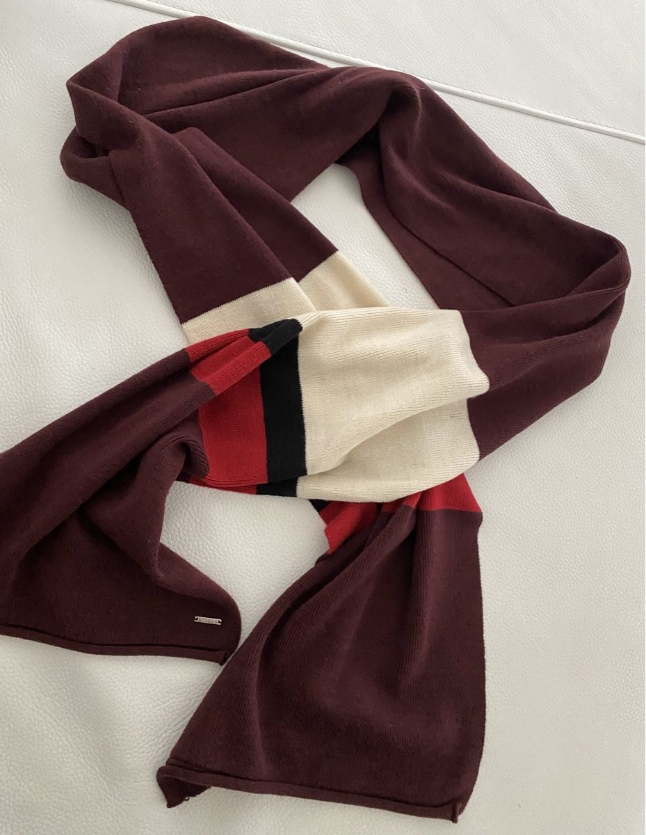 Foulards, Tücher & Schals: Taifun Schal 🌸 – Gebraucht aus Opfikon von Luis144 4
