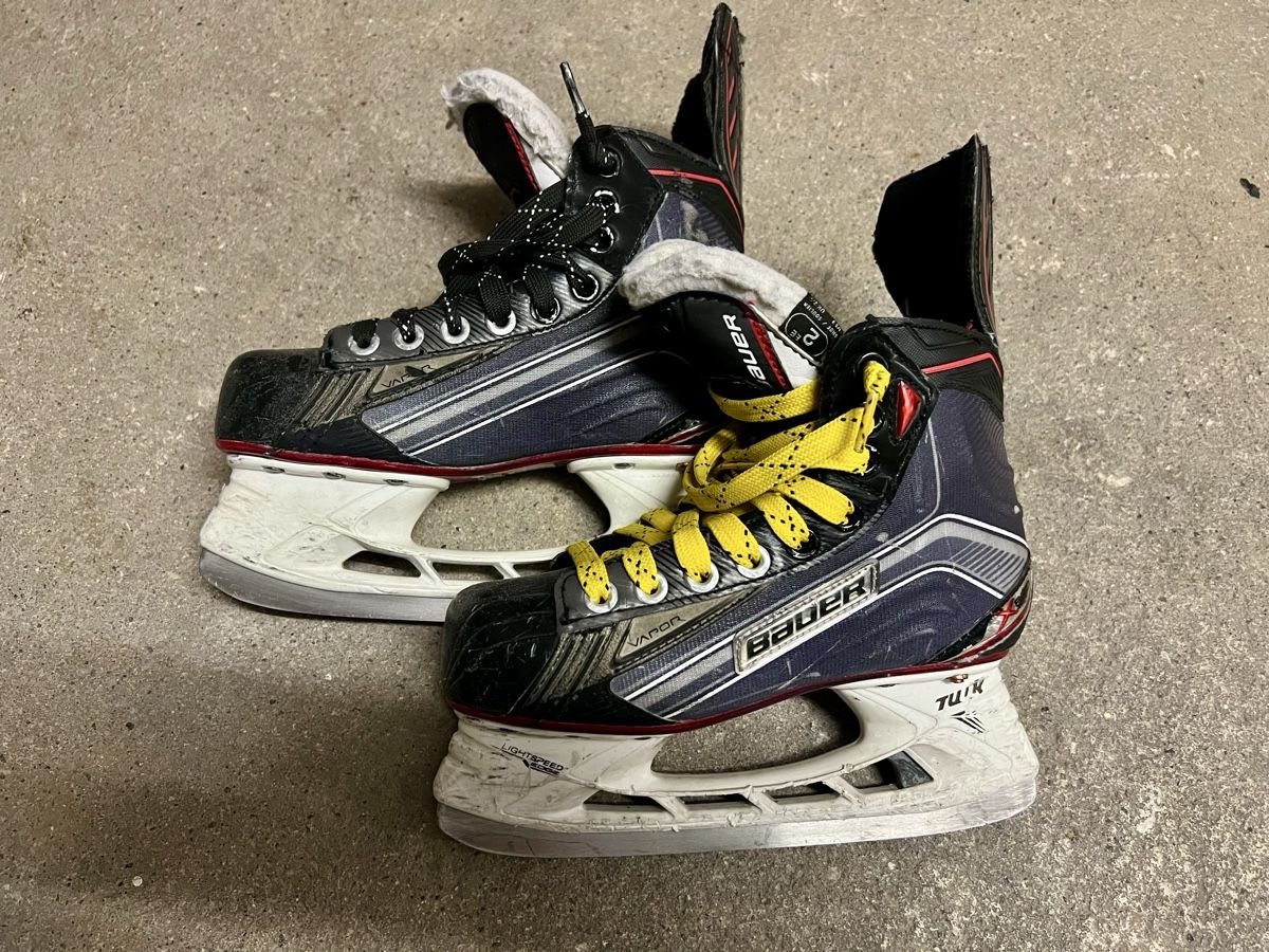 Bauer Patins à glace: Bauer X600 Schlittschuhe – D'occasion à Thun par Lonestar79