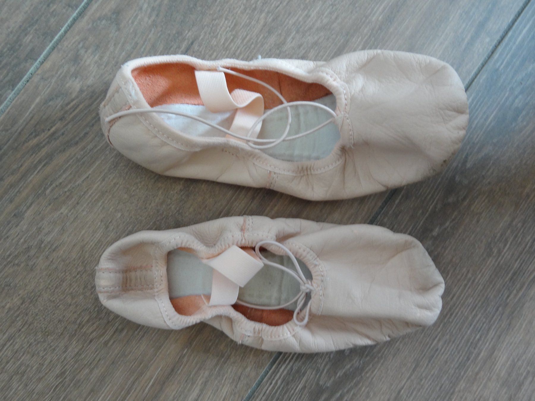Schuhe für Mädchen: Chaussons de danse rose taille 32 – Gebraucht aus Satigny von salvatore73 1